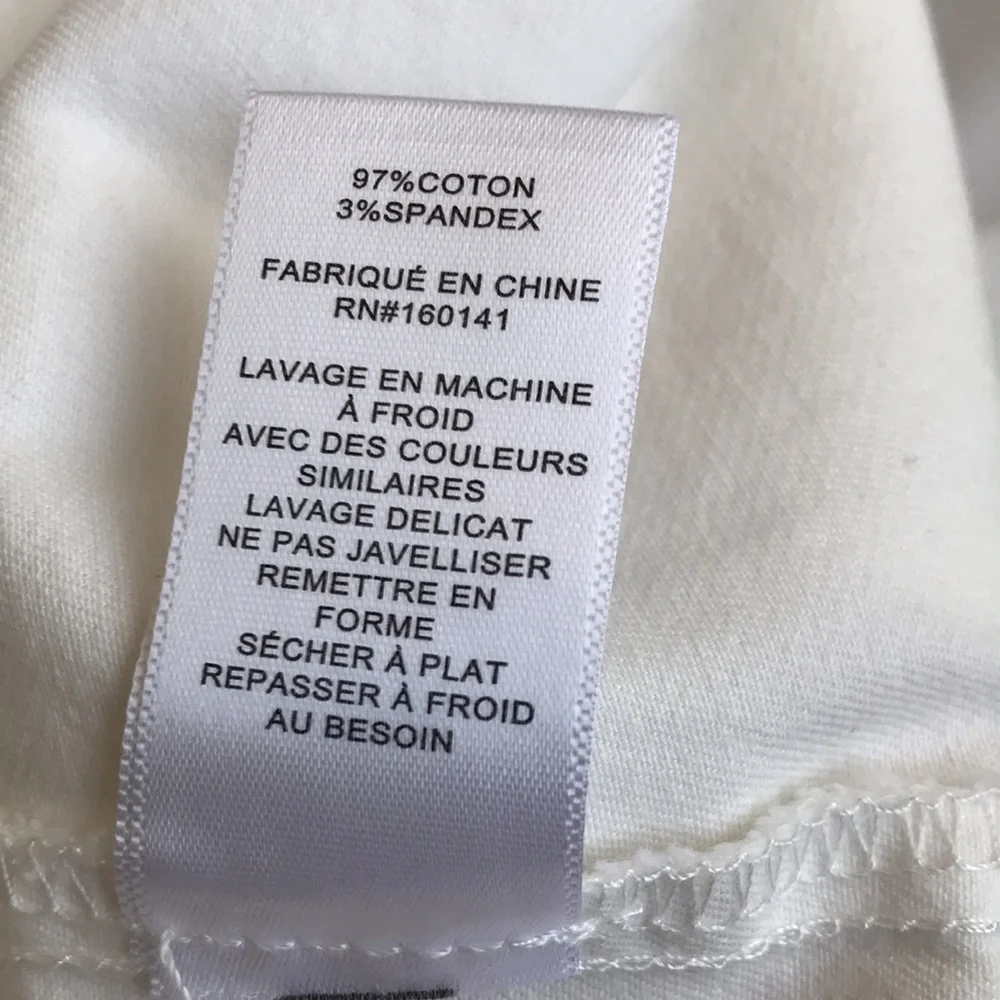 NEW REDY White Shorts. Size 16‎